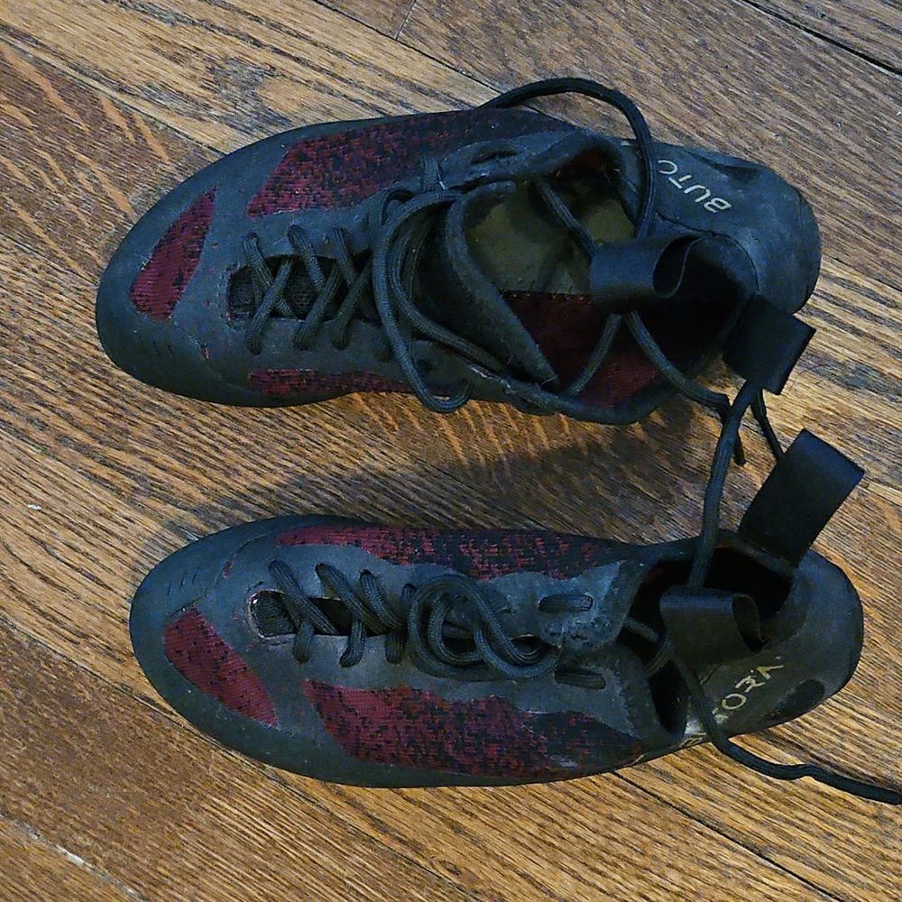 Butora Rock Climbing/Bouldering Shoes